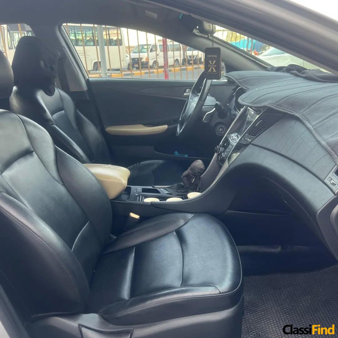 For sale Sonata in excellent condition 2013