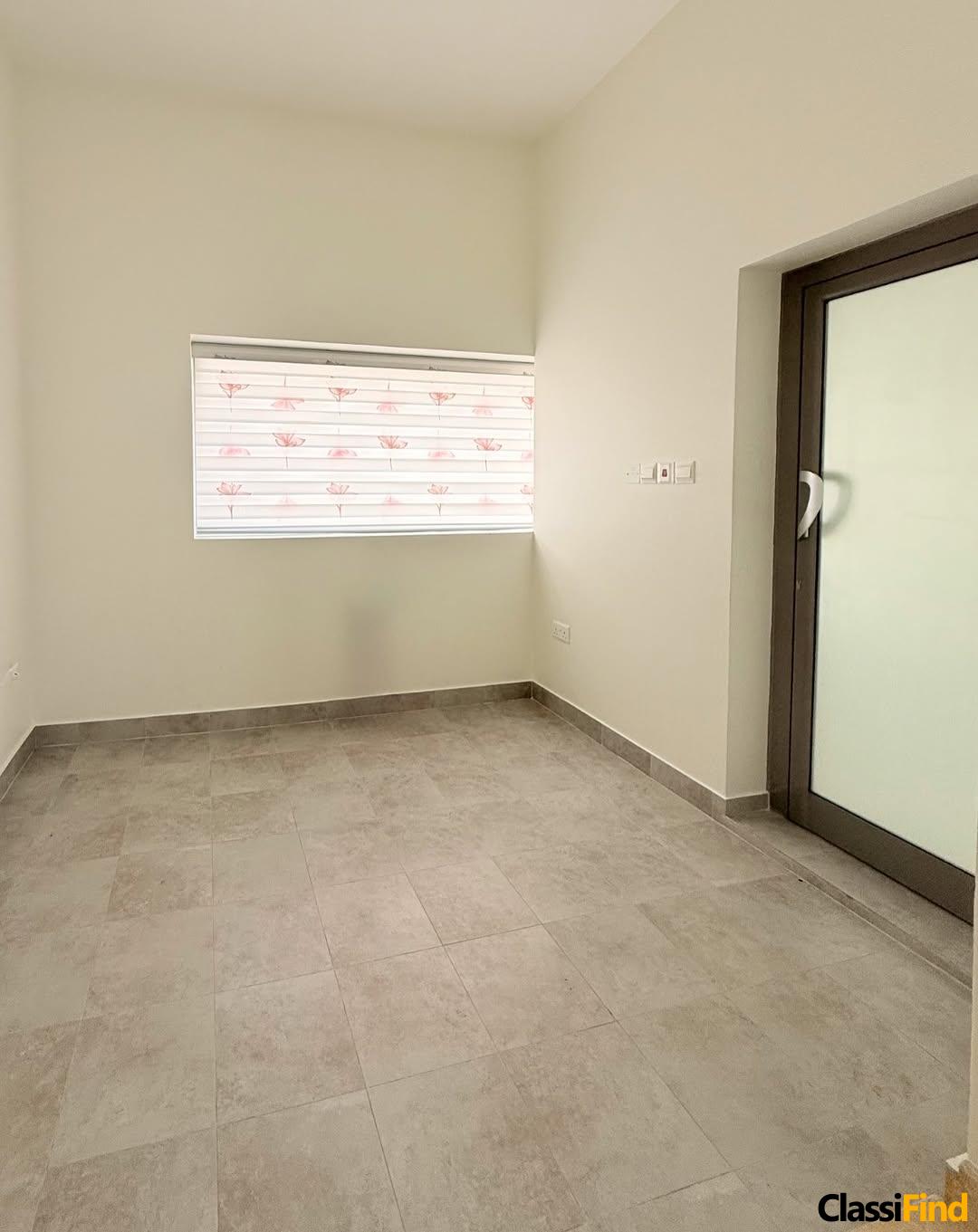 A villa for sale in a prominent location in the Malakiya area
