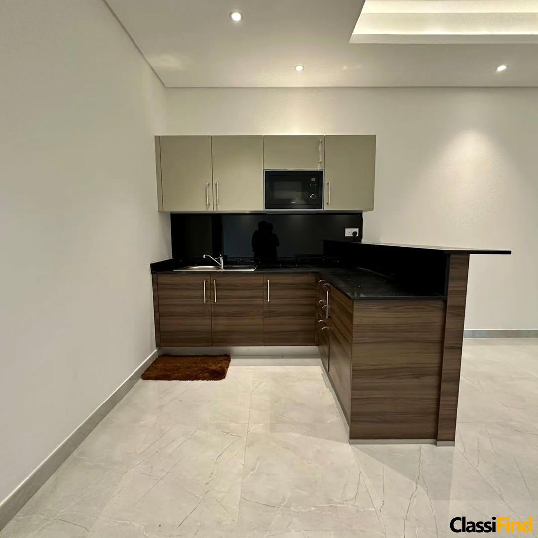 Luxury Villa – Quality Construction – Corner Villa – Busaiteen – Near King Hamad Hospital and Bahrain Airport