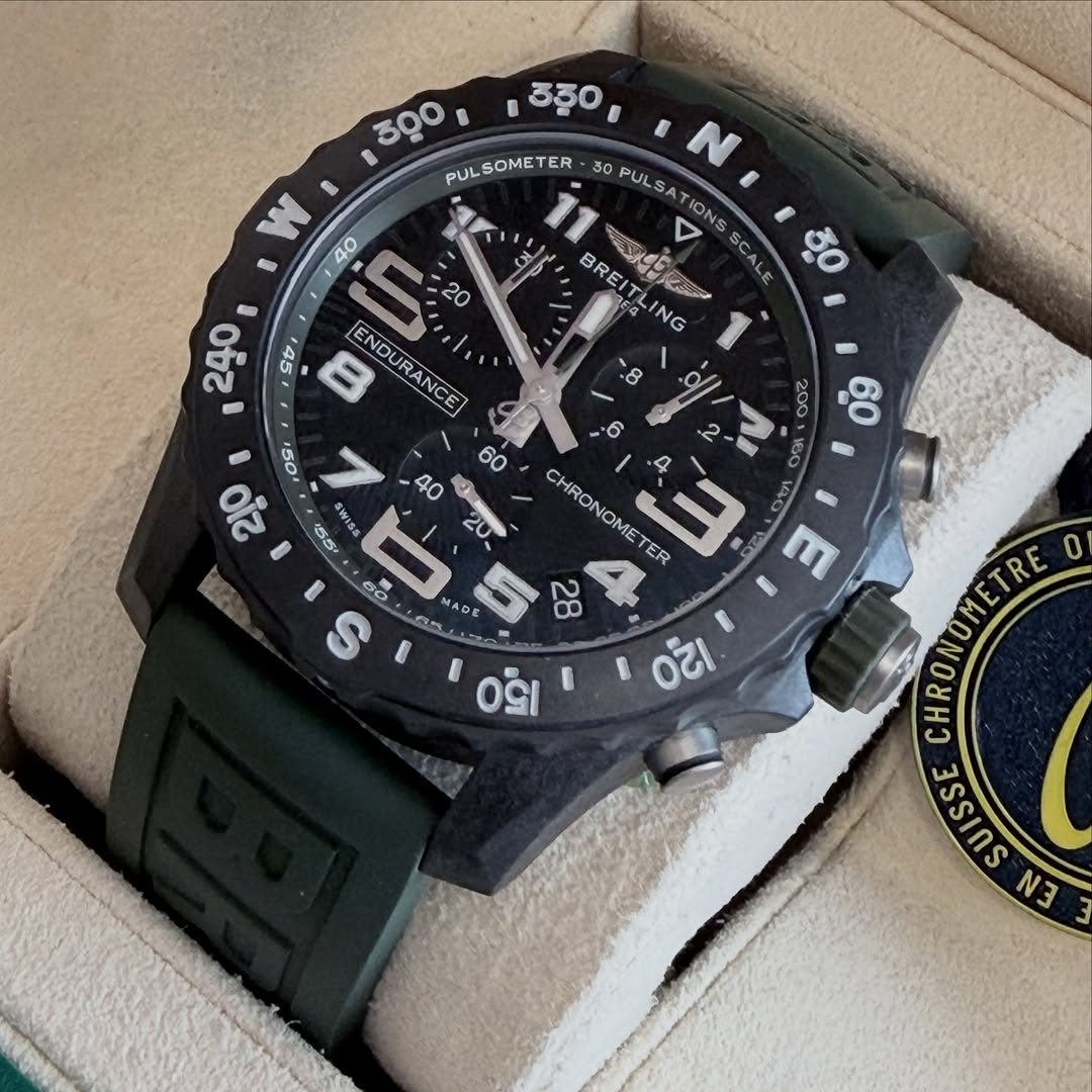 Brietling Endurance Pro Light weight