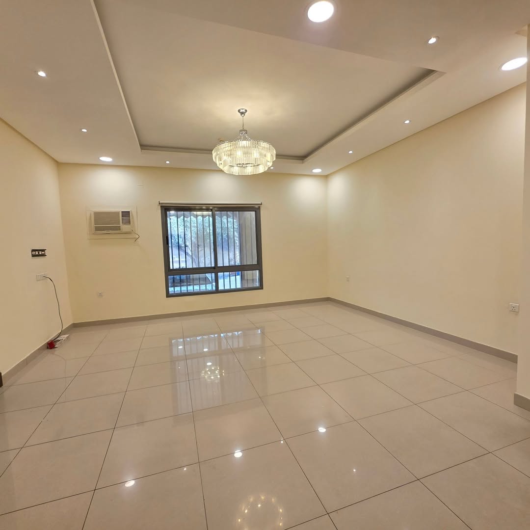 For rent: A large, luxurious apartment in Riffa, Abu Kuwara area. Prime location, close to all amenities. Semi-furnished.