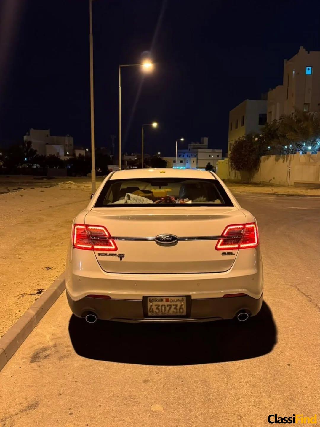 For sale: Ford Taurus Model 2013