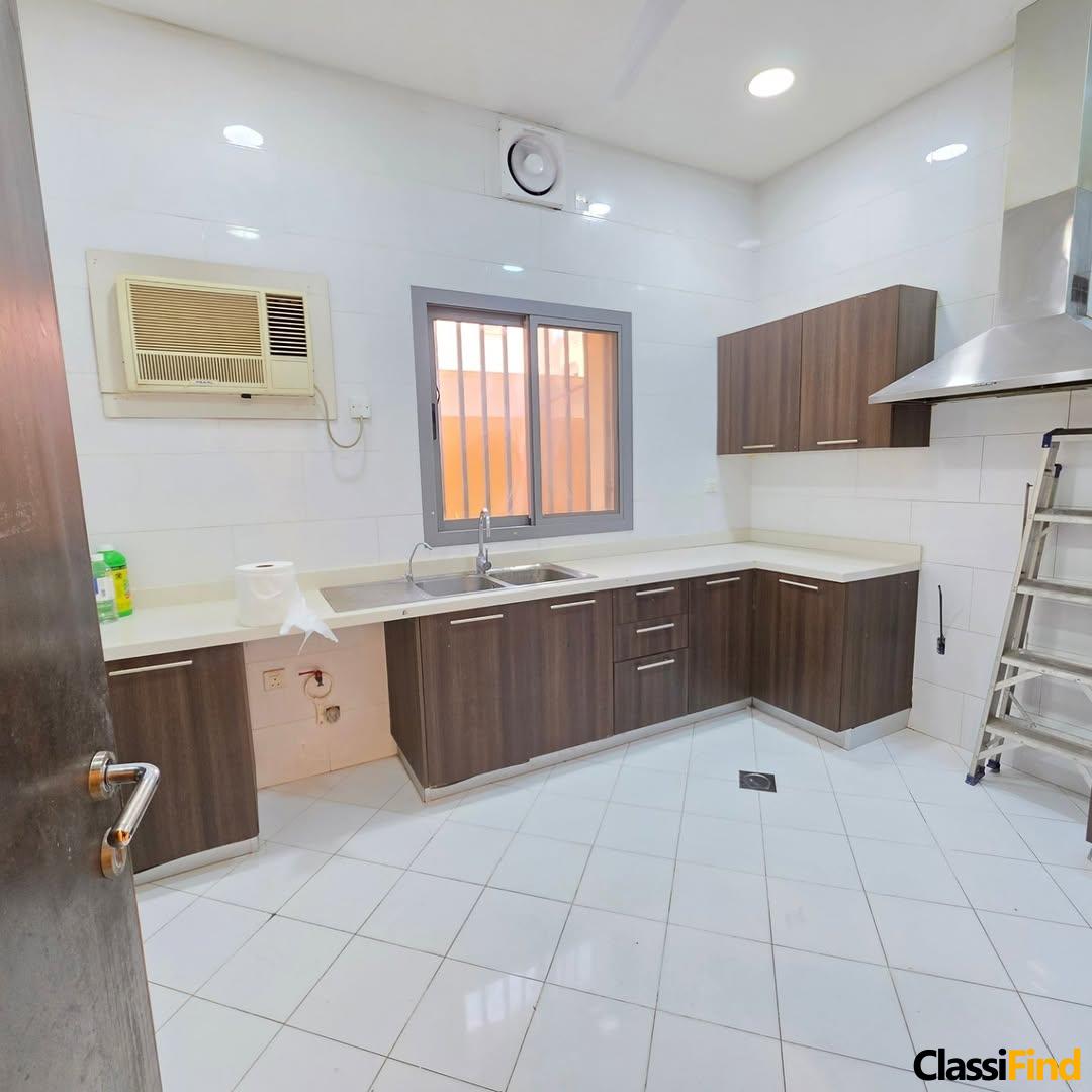 For rent: A large, luxurious apartment in Riffa, Abu Kuwara area. Prime location, close to all amenities. Semi-furnished.