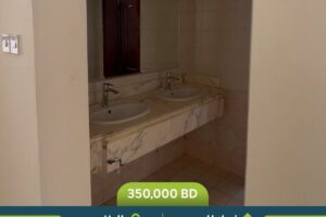 Villa for sale in Zinj