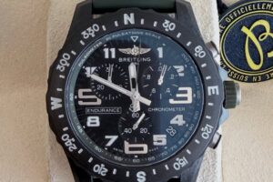 Brietling Endurance Pro Light weight