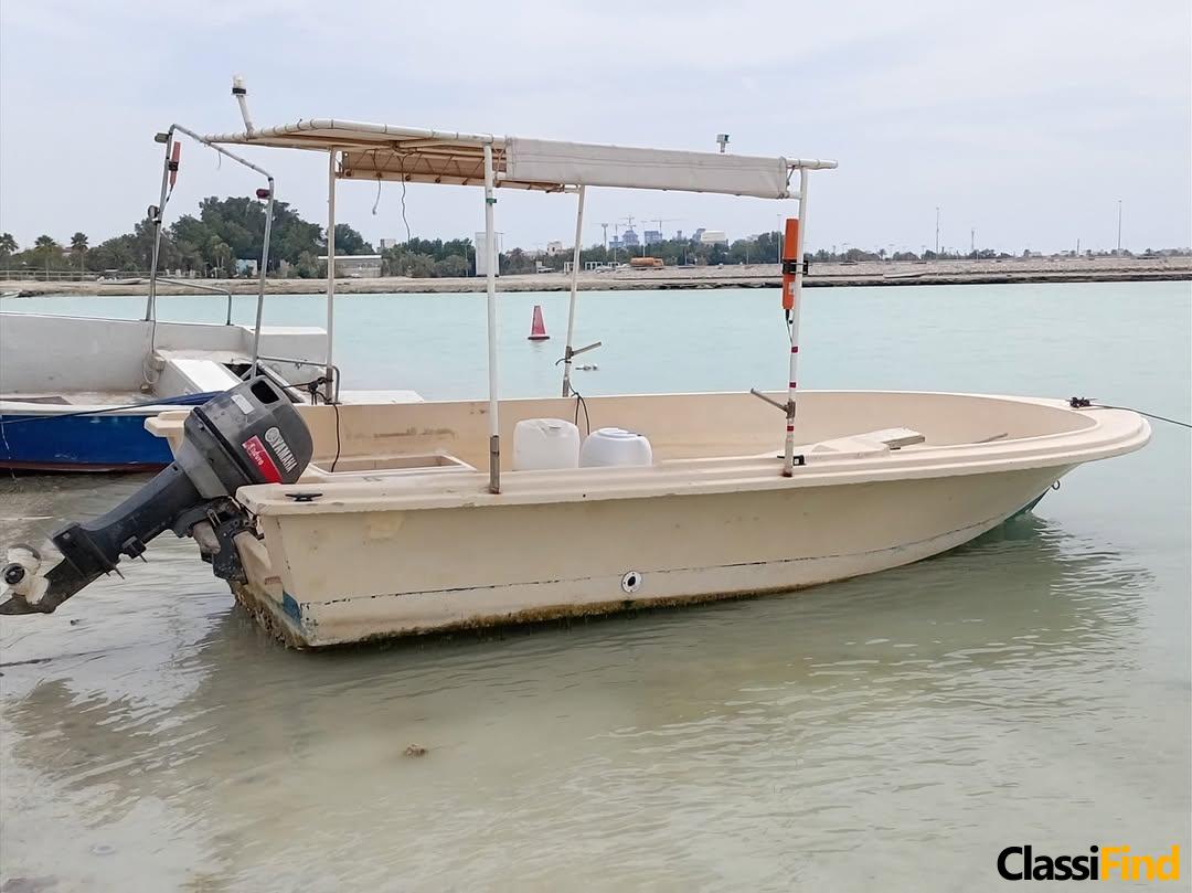 For sale: 18-foot Kuwaiti-made boat