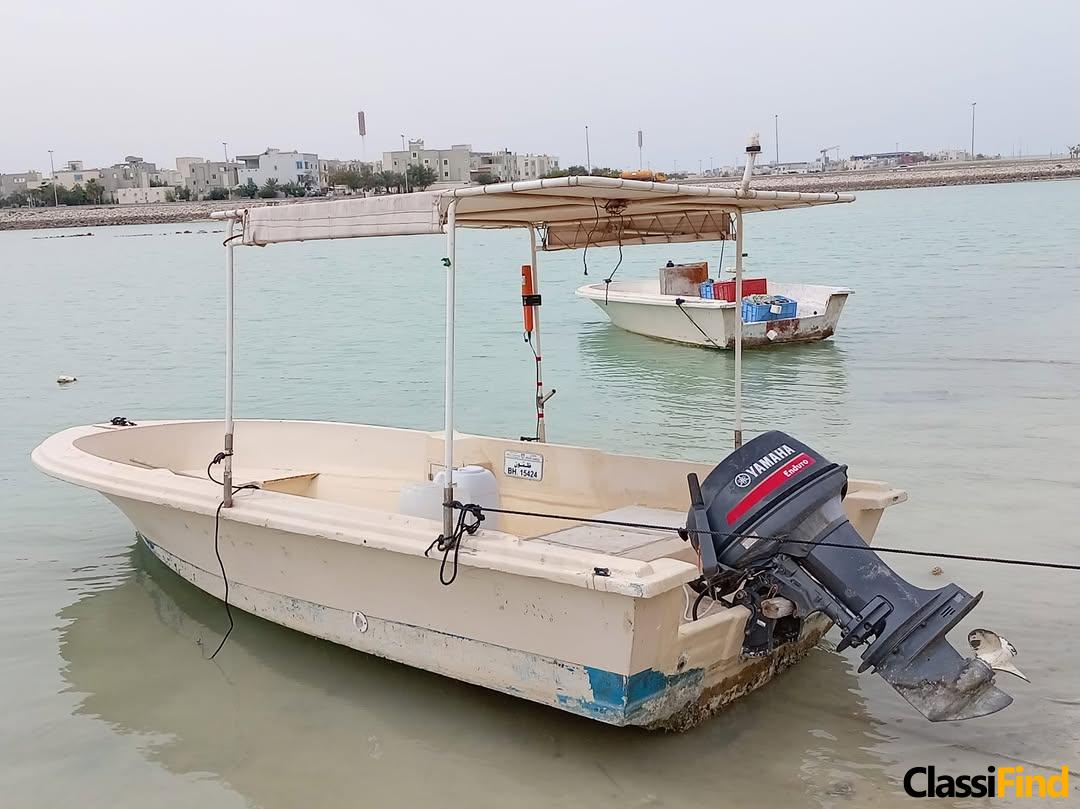 For sale: 18-foot Kuwaiti-made boat