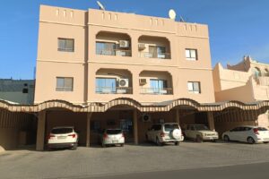 Building for sale in Arad