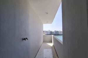 For sale, new apartments in Al-Hidd, with very high-end finishing, very beautiful sea view