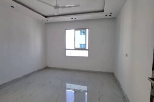 For sale, new apartments in Al-Hidd, with very high-end finishing, very beautiful sea view