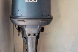 For sale, Yamaha 200 machine, model 2016