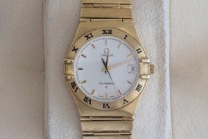 Vintage Omega Constellation Full Yellow Gold