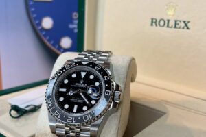 Bruce Wayne 🔥 GMT – master II Ref 126710GRNR 40 mm