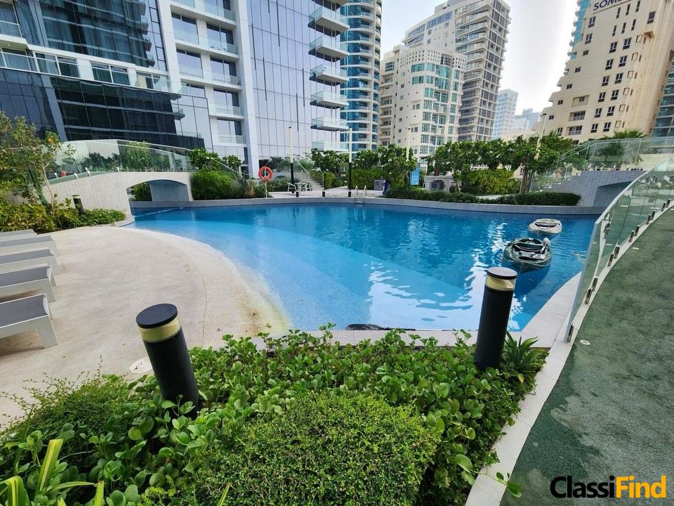 Experience modern living in this elegant 2-bedroom apartment in Juffair