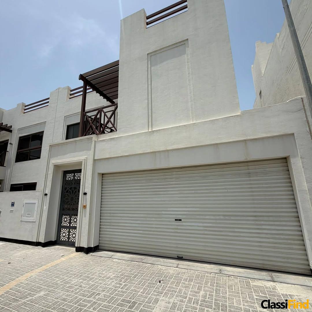 Villa for sale in Dyar Al-Mahraq