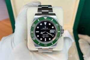 Starbucks SUBMARINER Date Year : 2024