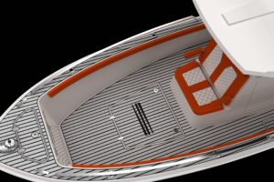 Suprema 25 Explorer – Open Deck – Hard-Top – Custom