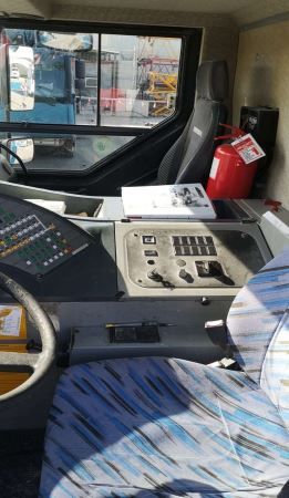 CRANE 2004 LIEBHERR LTM 1045-1