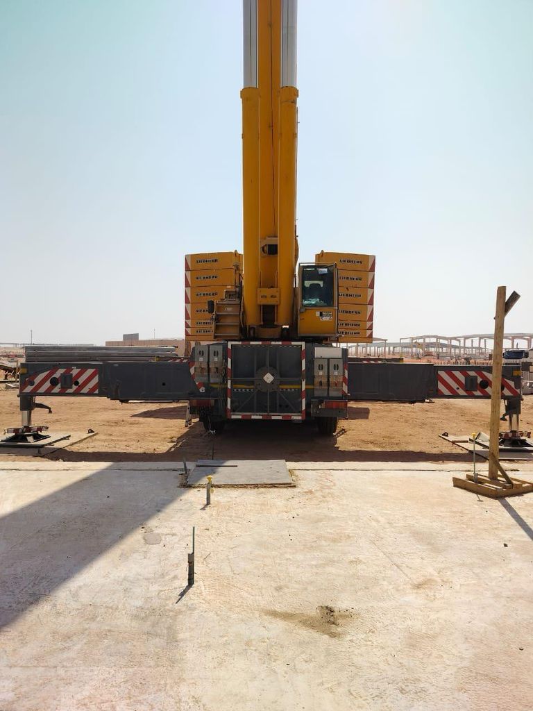 CRANE 2012 LIEBHERR LTM 1400