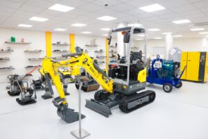 Nass Commercial Salmabad Showroom: Premium Quality Equipment, Tailored Solutions, and Expert Support