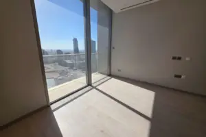 Exquisite Waterfront Apartment in Bahrain Bay