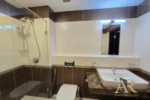 Beautiful Private Home w/Private Pool Villas for sale in Amwaj Avenue
