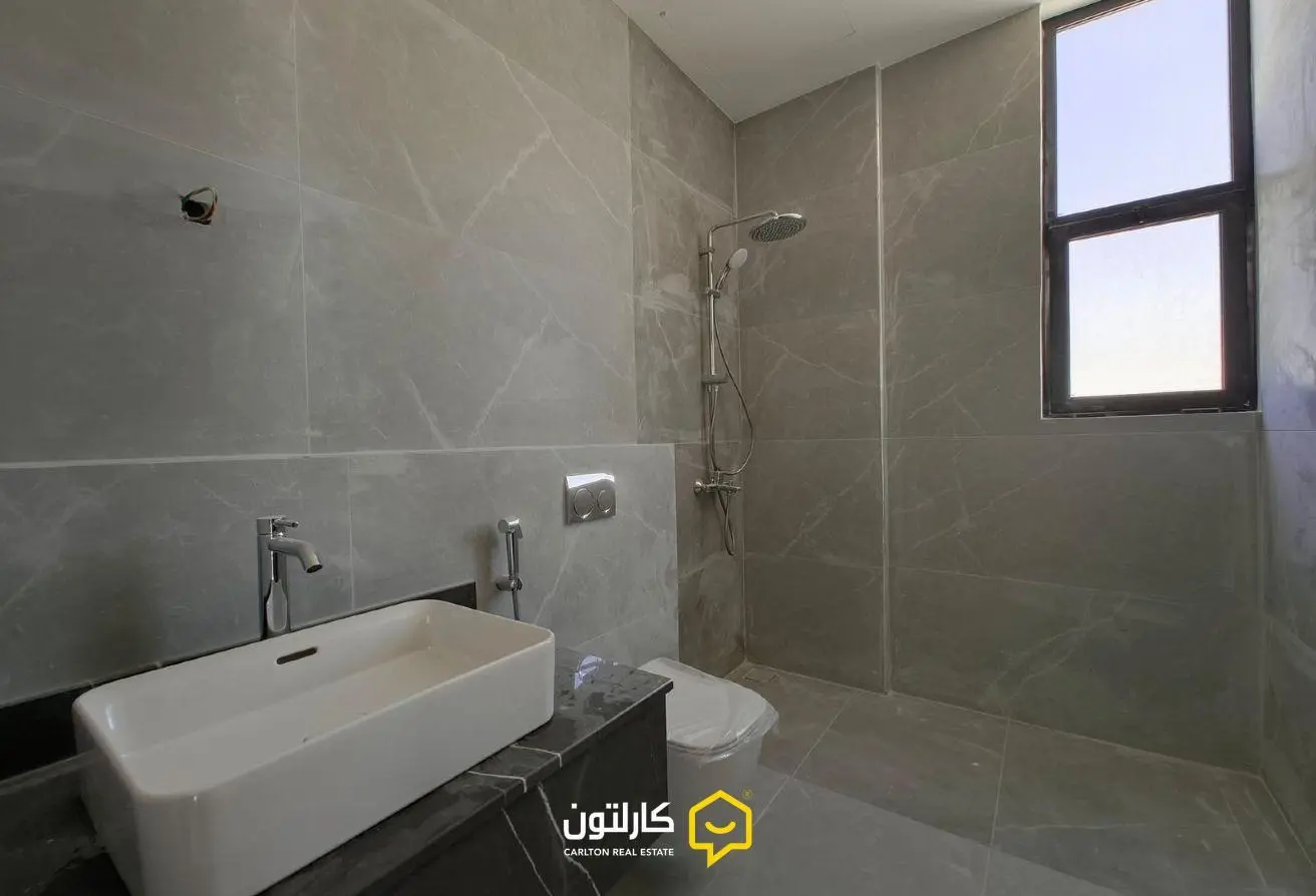 Villas for sale in Mozoon