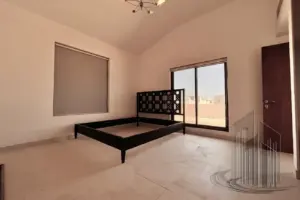 Refurbished Corner Villa with Amazing Canal View
