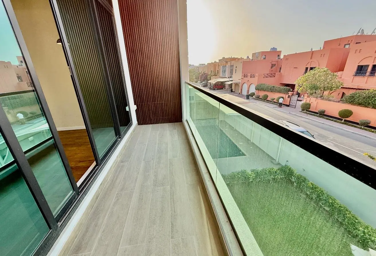 Villas for sale in Saar