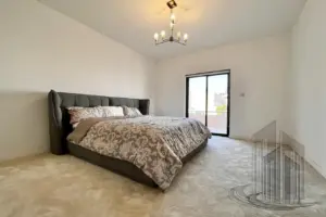 Refurbished Corner Villa with Amazing Canal View