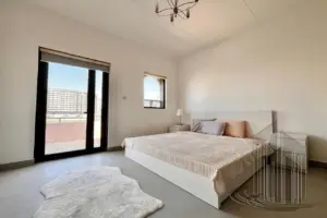 Refurbished Corner Villa with Amazing Canal View