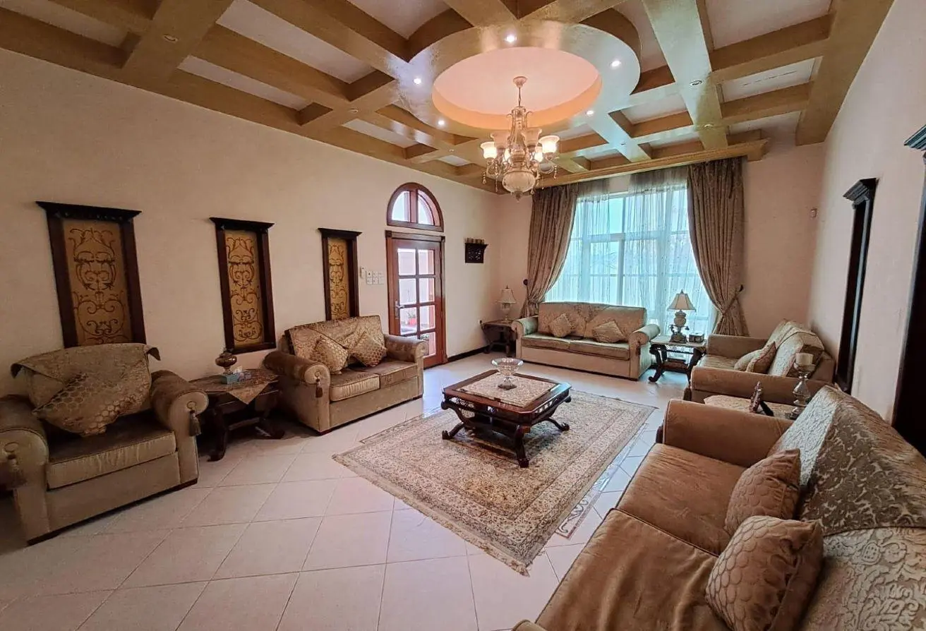 Fully furnished villa for sale in Qalali area 5 ma Villas for sale
