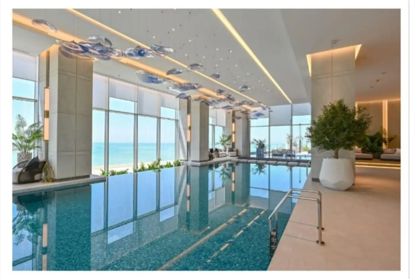 Exquisite Waterfront Apartment in Bahrain Bay