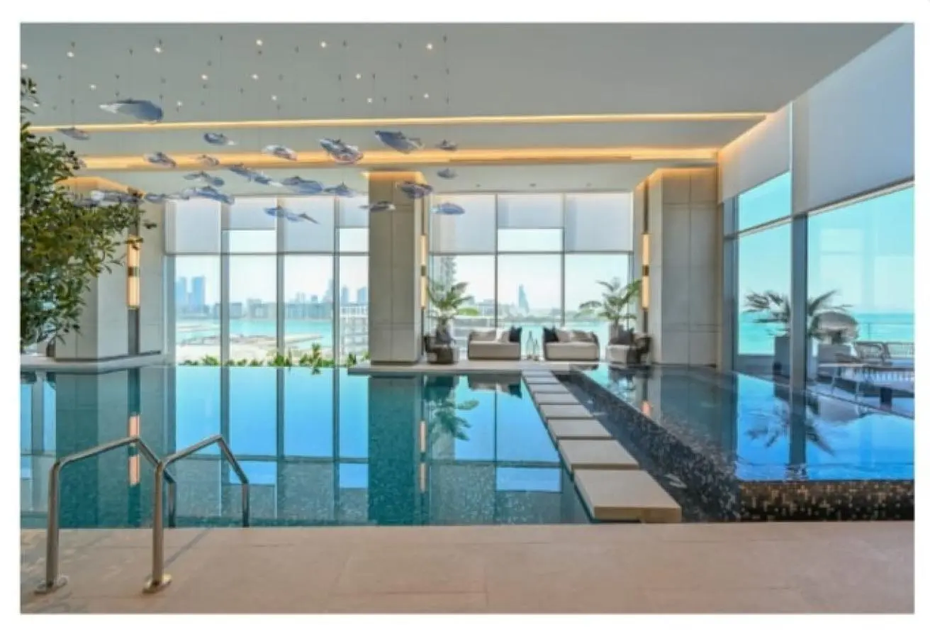 Exquisite Waterfront Apartment in Bahrain Bay