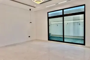 Villas for sale in Saar
