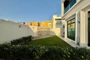 Villas for sale in Saar