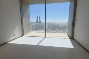 Exquisite Waterfront Apartment in Bahrain Bay