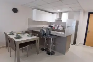Luxury 2BR | Housekeeping | Gym Pool | Sea View