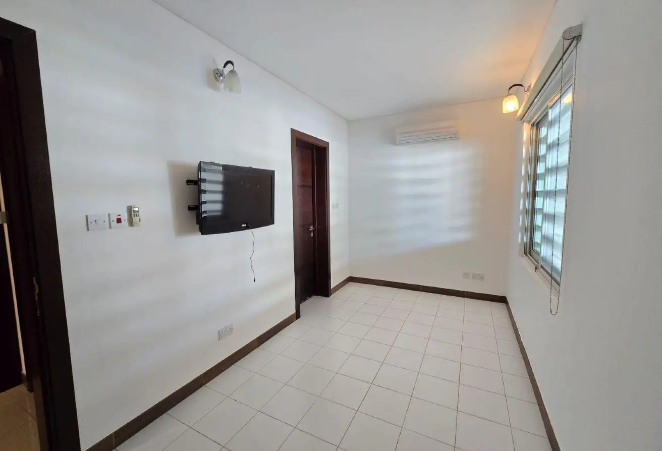 Elegant 4-Bedroom Semi-Furnished Villa for Rent & Sale in Amwaj Islands