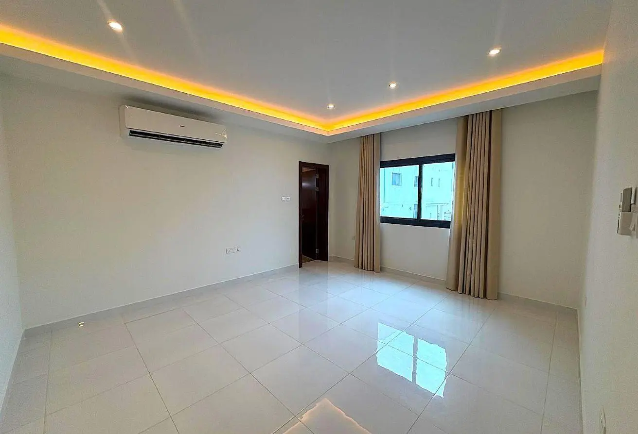 Apartment For Rent In Saar