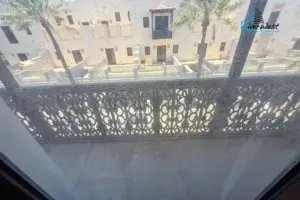 فلل للبيع في مدينة المرسى العائمة