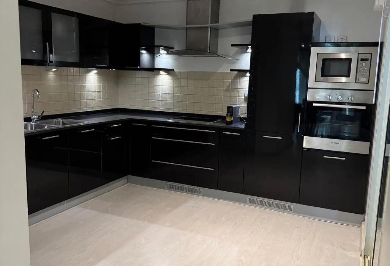Elegant Family Villa for Sale in Saar Gate – Prime Location Near Villagio Mall
