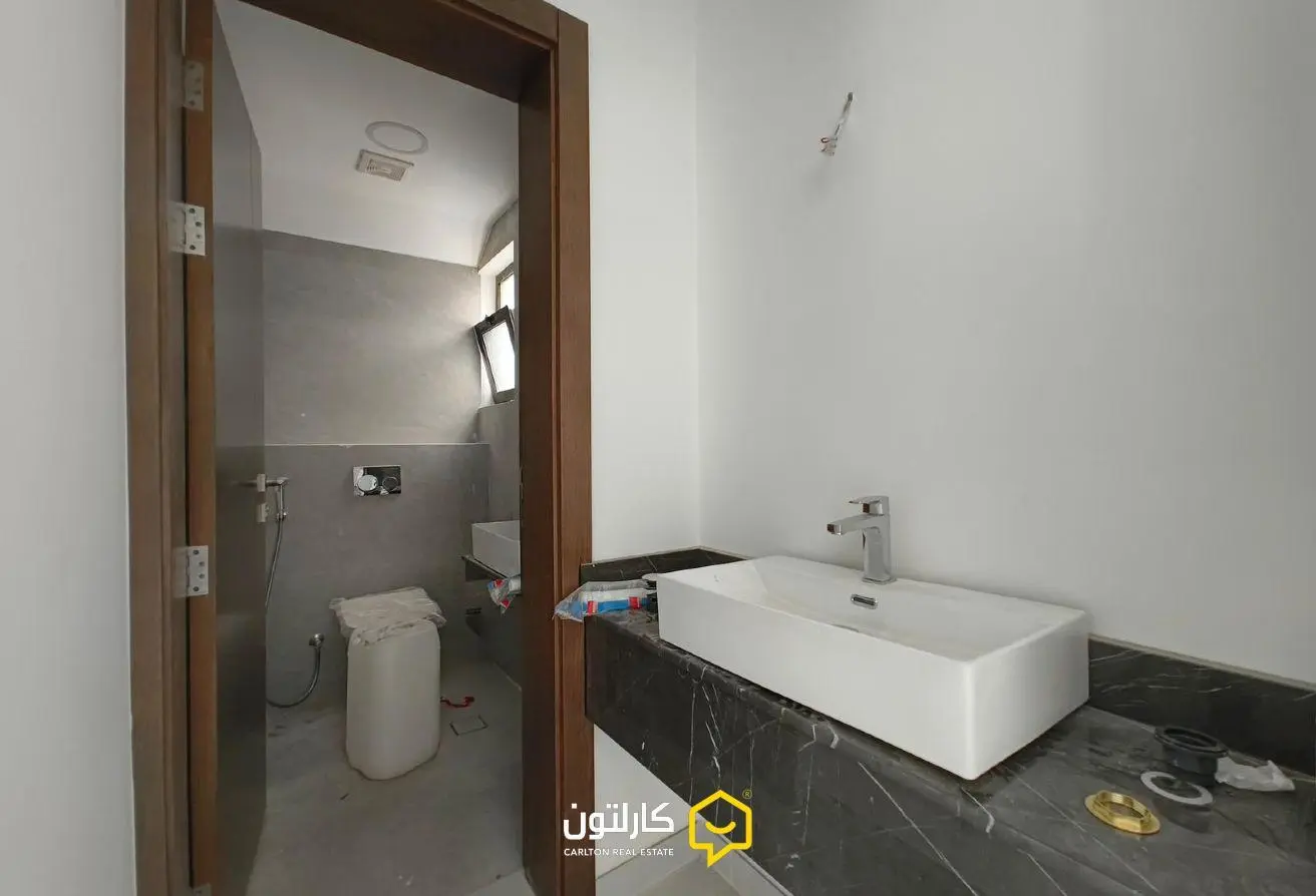 Villas for sale in Mozoon