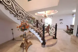 Fully furnished villa for sale in Qalali area 5 ma Villas for sale