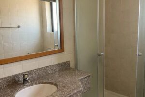 Spacious 2 Bedroom Apartment for Rent in Um Al Hassam – Prime Location & Modern Amenities