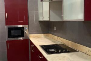 Spacious 2 Bedroom Apartment for Rent in Juffair’s Classic Tower – Modern Amenities Included