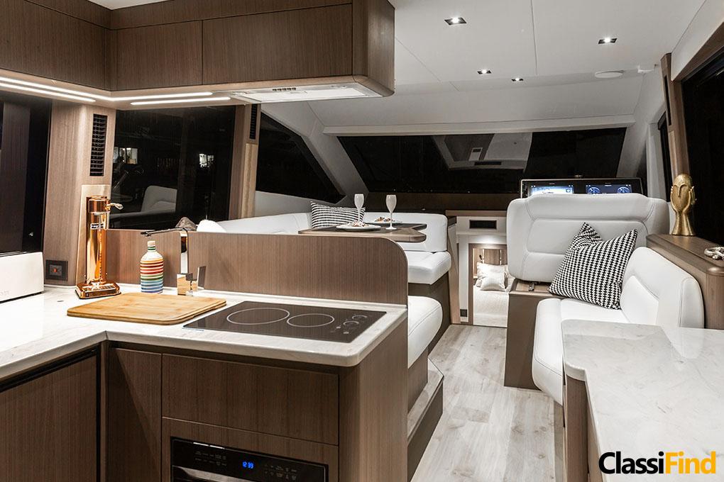 Galeon 480 FLY for sale now!