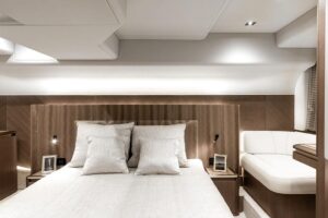 Galeon 480 FLY for sale now!