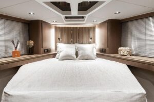 Galeon 480 FLY for sale now!