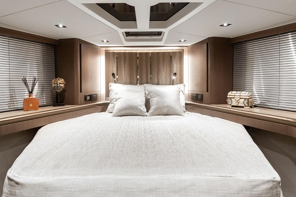 Galeon 480 FLY for sale now!